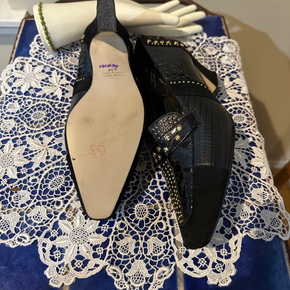 Black Mock Croc, Snake and Suede Court shoes by J. Renee, c1990 - Sz 8M - Picture 10 of 15